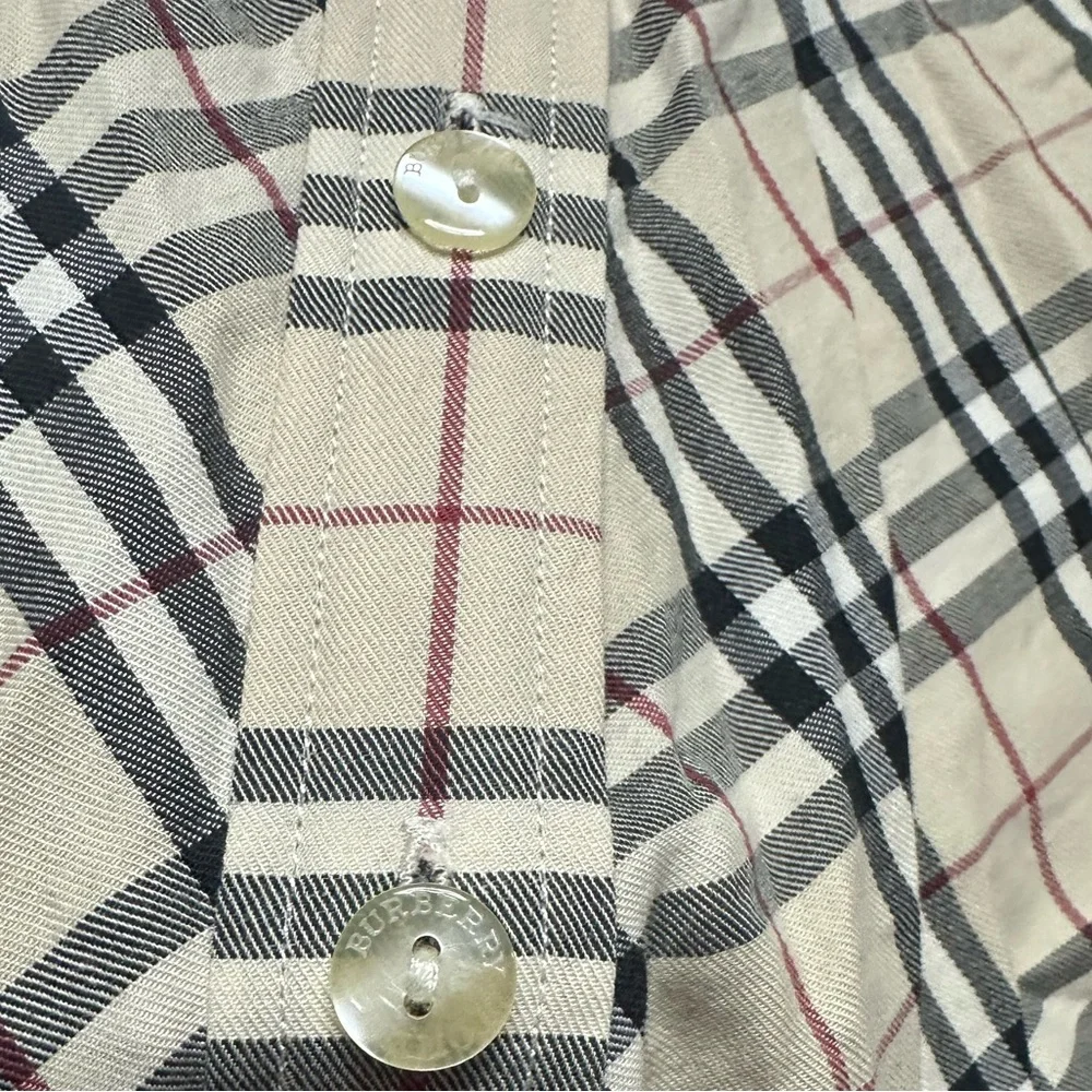 NWOT Burberry Button Up Nova Check Plaid L - Picture 3 of 3